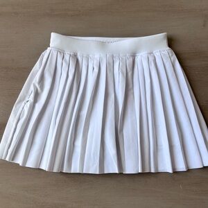 Greyson White Pleated Tennis/Golf Skirt with Shorts